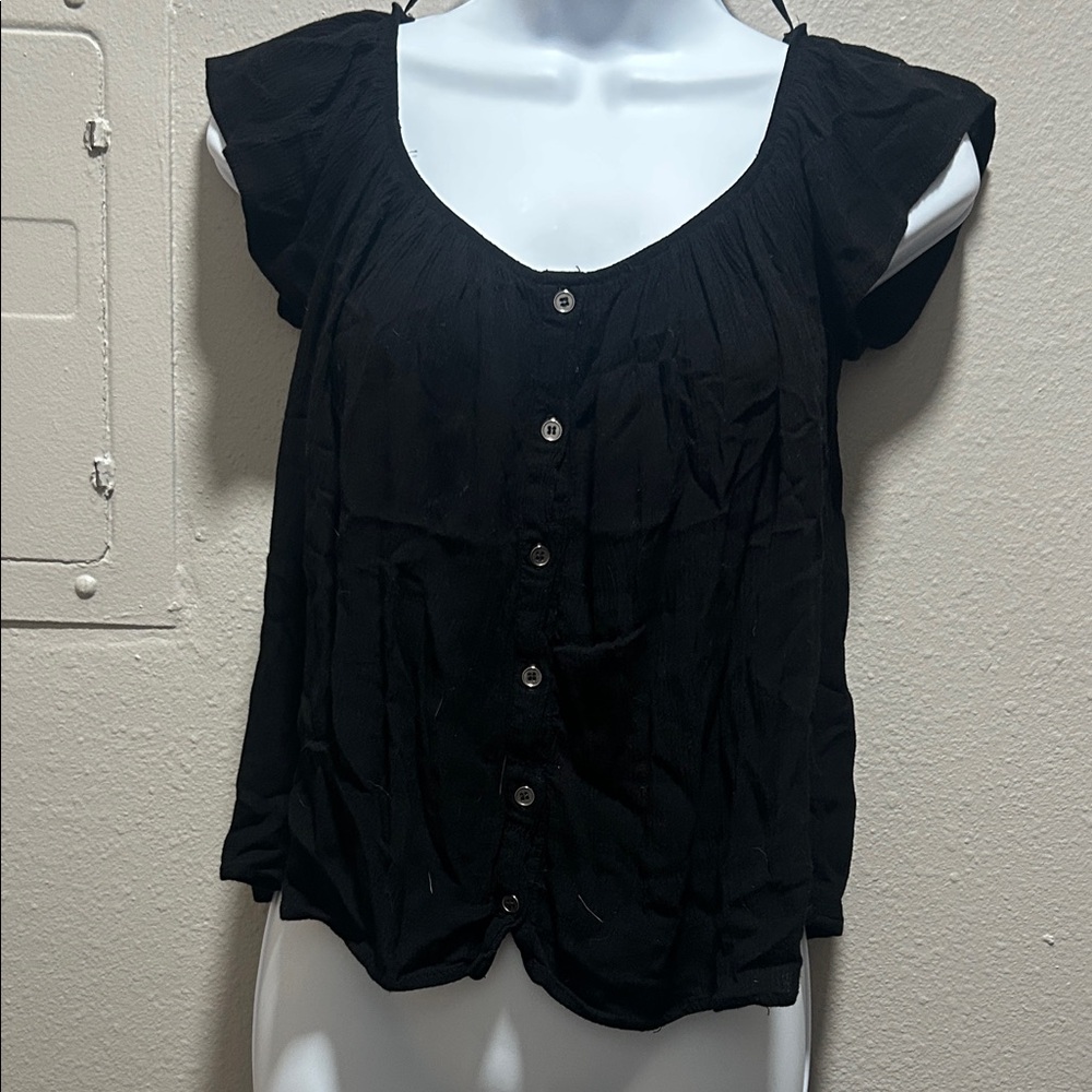 Forever 21 Black Ruffle Sleeve Blouse